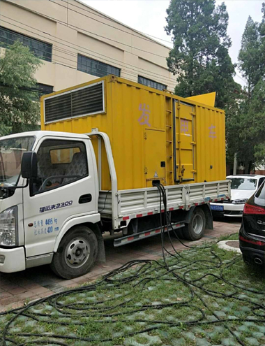 沙雅发电车出租-柴油发电机组排烟系统设计要求及其考虑因素