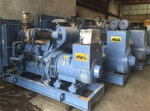 沙雅发电机组带负载降电压是什么原因照成的？